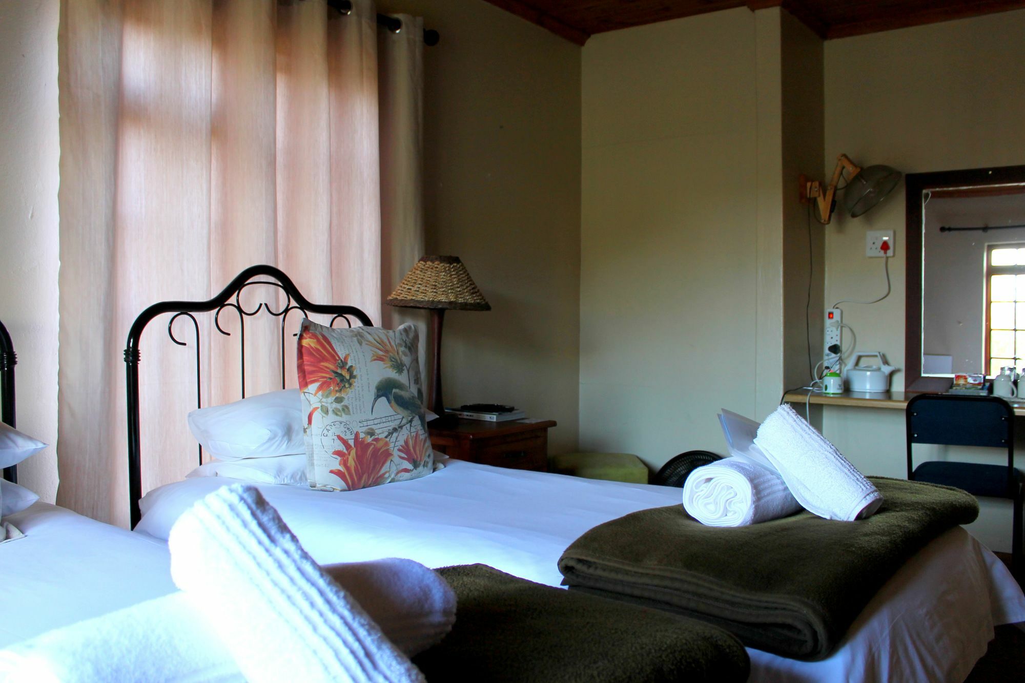 Inkosi Luxury Lodge ปาโรว์ ภายนอก รูปภาพ